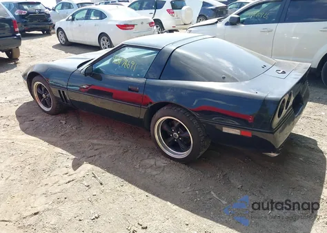 1985 Chevrolet Corvette z USA, uszkodzony, nr VIN 1G1YY078XF5130587